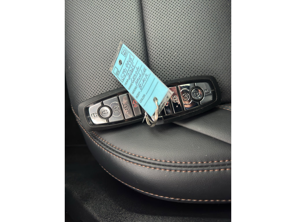 Used 2025 Lincoln Nautilus Premier w/ Jet Appearance Package AWD/4WD image 37