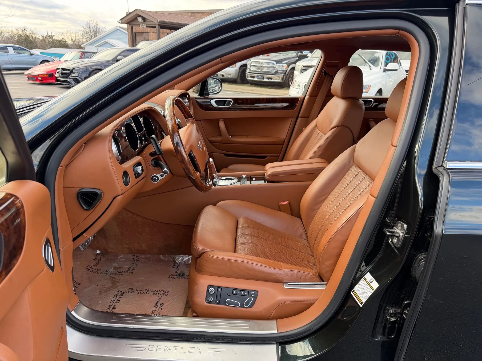 Used 2006 Bentley Flying Spur Flying Spur image 13