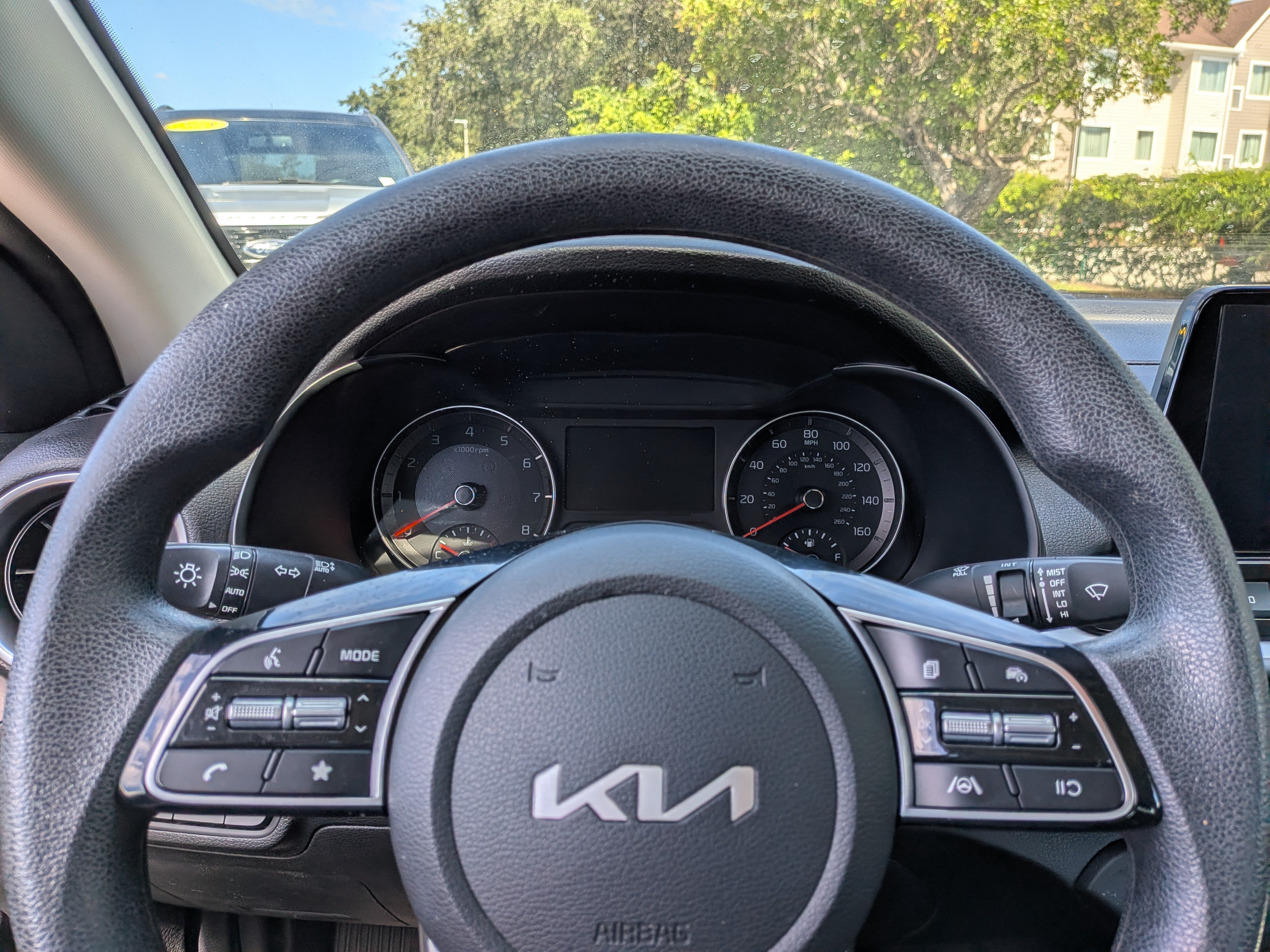 Used 2024 Kia Forte LXS FWD image 30