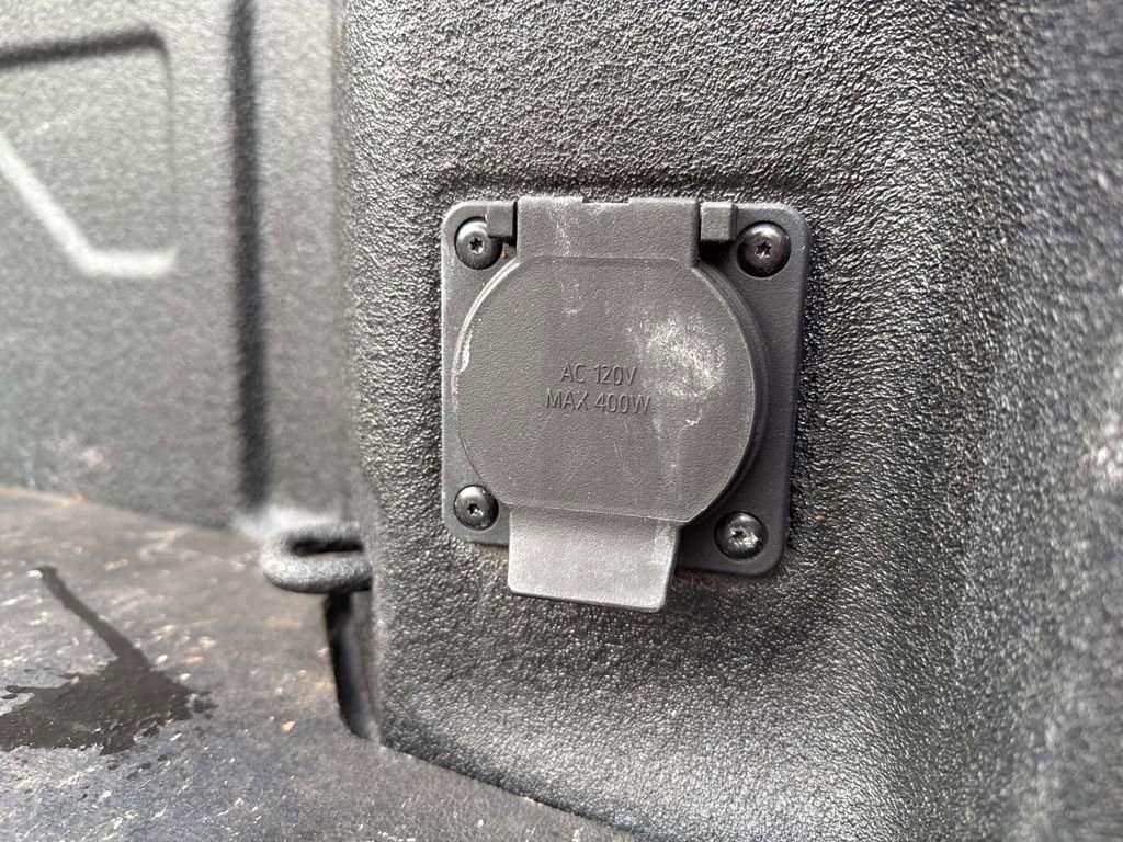 Used 2023 GMC Sierra 3500 Denali image 71