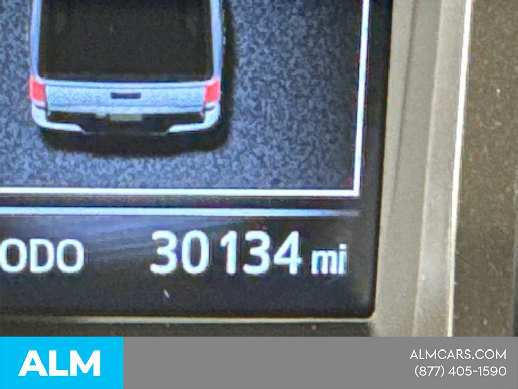 Used 2023 Toyota Tacoma SR5 AWD/4WD image 30