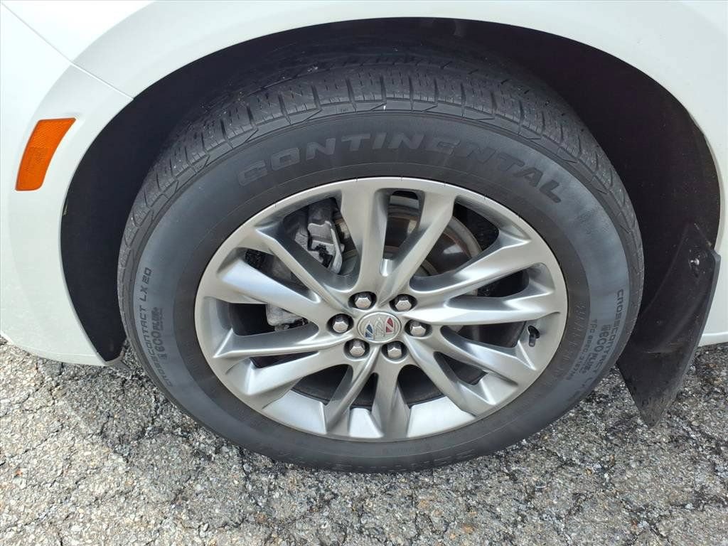 Used 2023 Buick Enclave Avenir w/ Trailering Package, 5000 lbs. AWD/4WD image 10