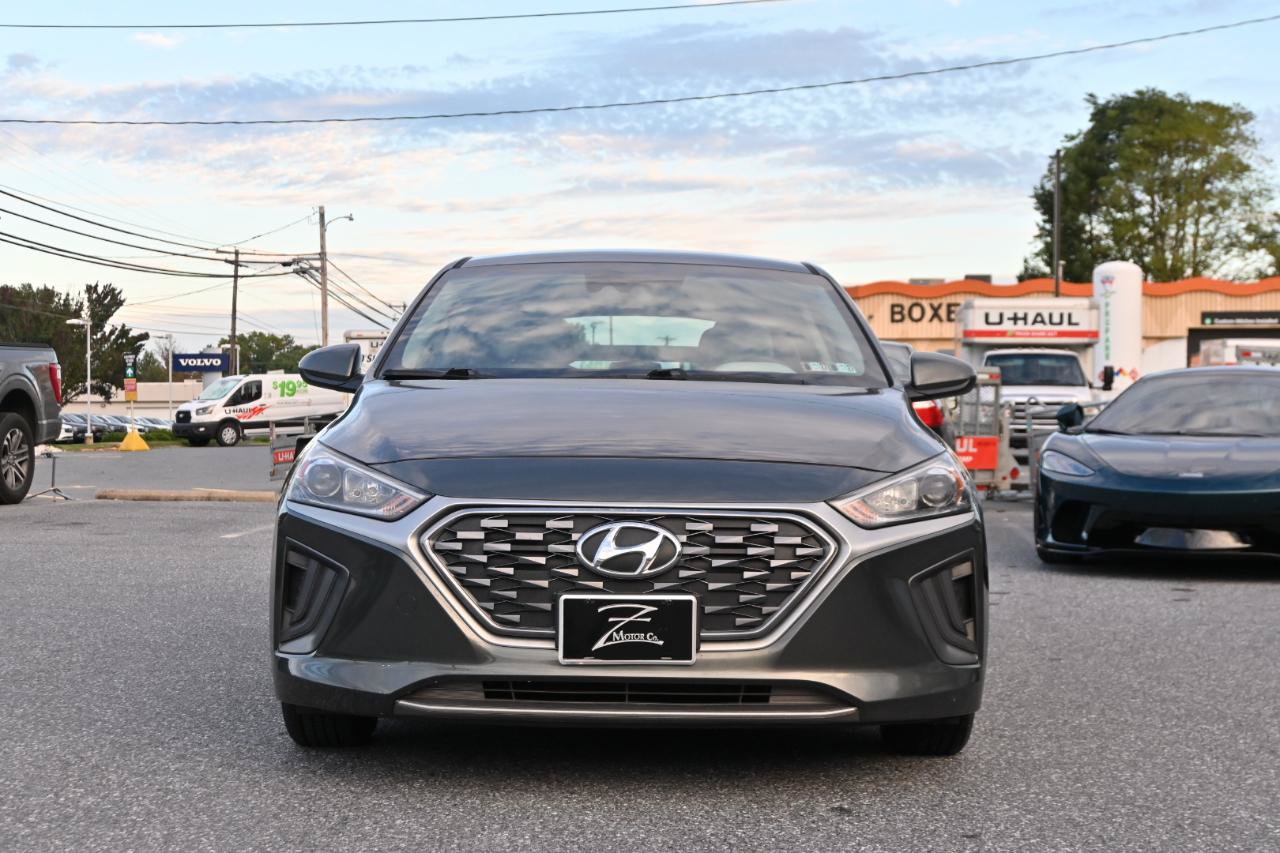 Used 2020 Hyundai Ioniq Blue FWD image 5