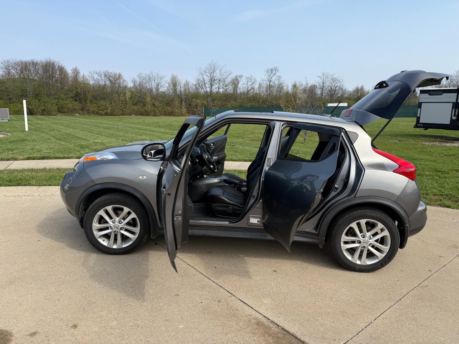 Used 2014 Nissan Juke SL image 8