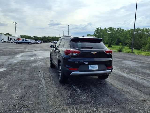 Used 2025 Chevrolet TrailBlazer LT AWD/4WD image 24