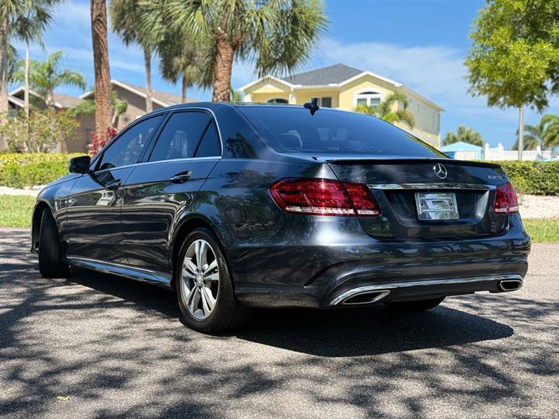 Used 2014 Mercedes-Benz E 250 BlueTEC Sedan w/ Premium 1 Package image 3
