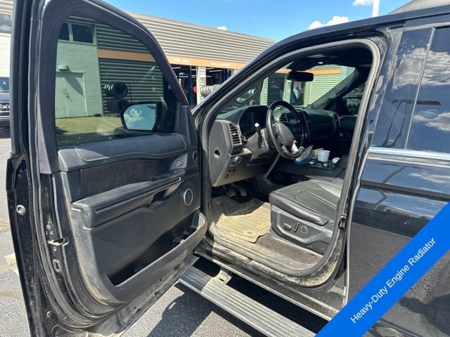 Used 2018 Ford Expedition Max Limited w/ Equipment Group 301A AWD/4WD image 12