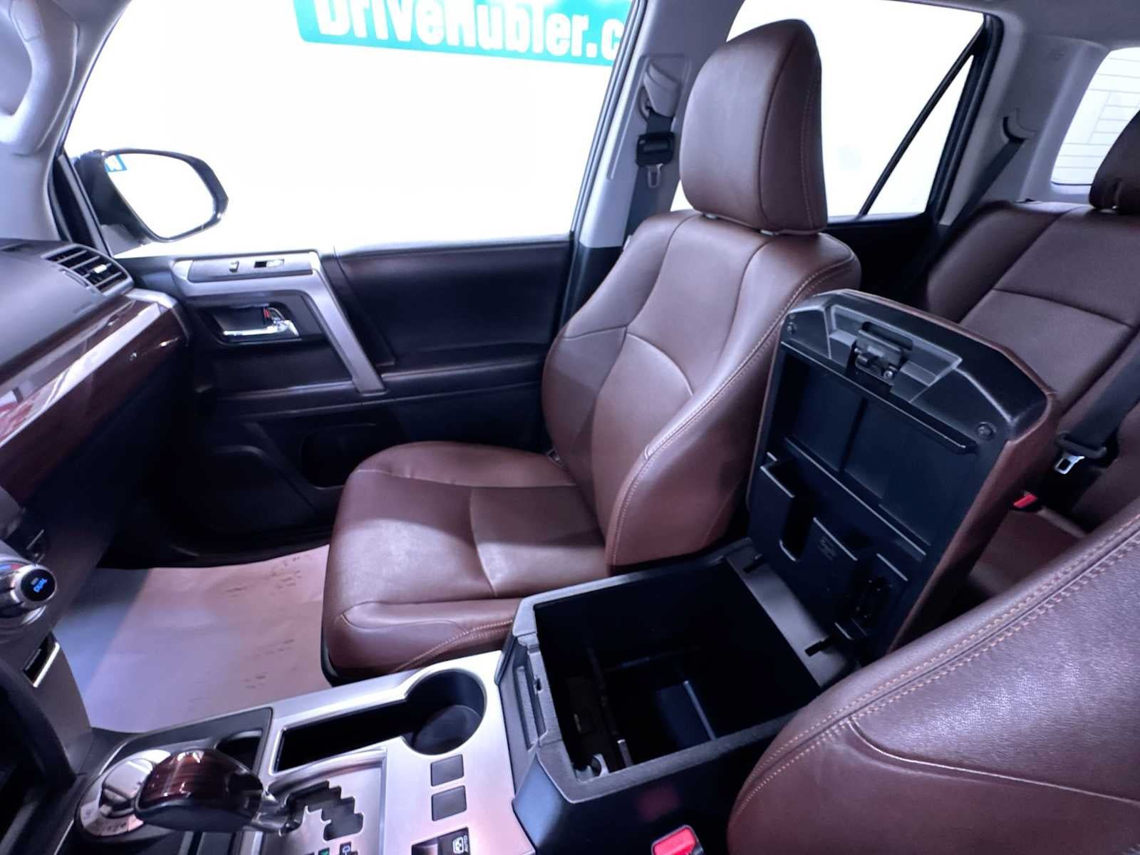 Used 2020 Toyota 4Runner Limited AWD/4WD image 30