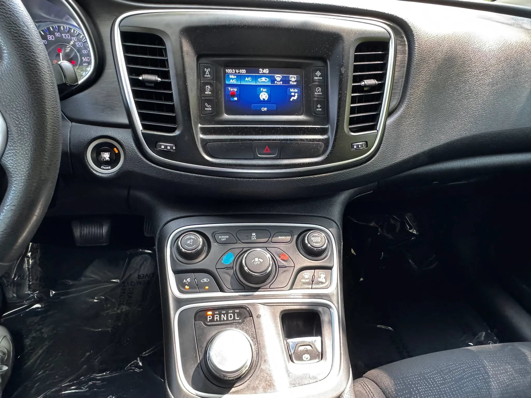 Used 2016 Chrysler 200 Limited FWD image 19
