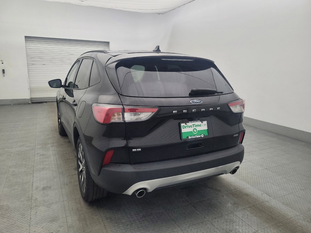 Used 2020 Ford Escape SE Sport image 5