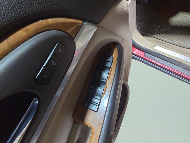 Used 2009 Buick Enclave CXL w/ Driver Confidence Package image 27