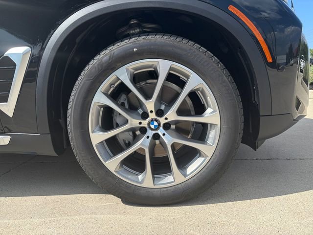 Used 2026 BMW X5 xDrive40i image 34