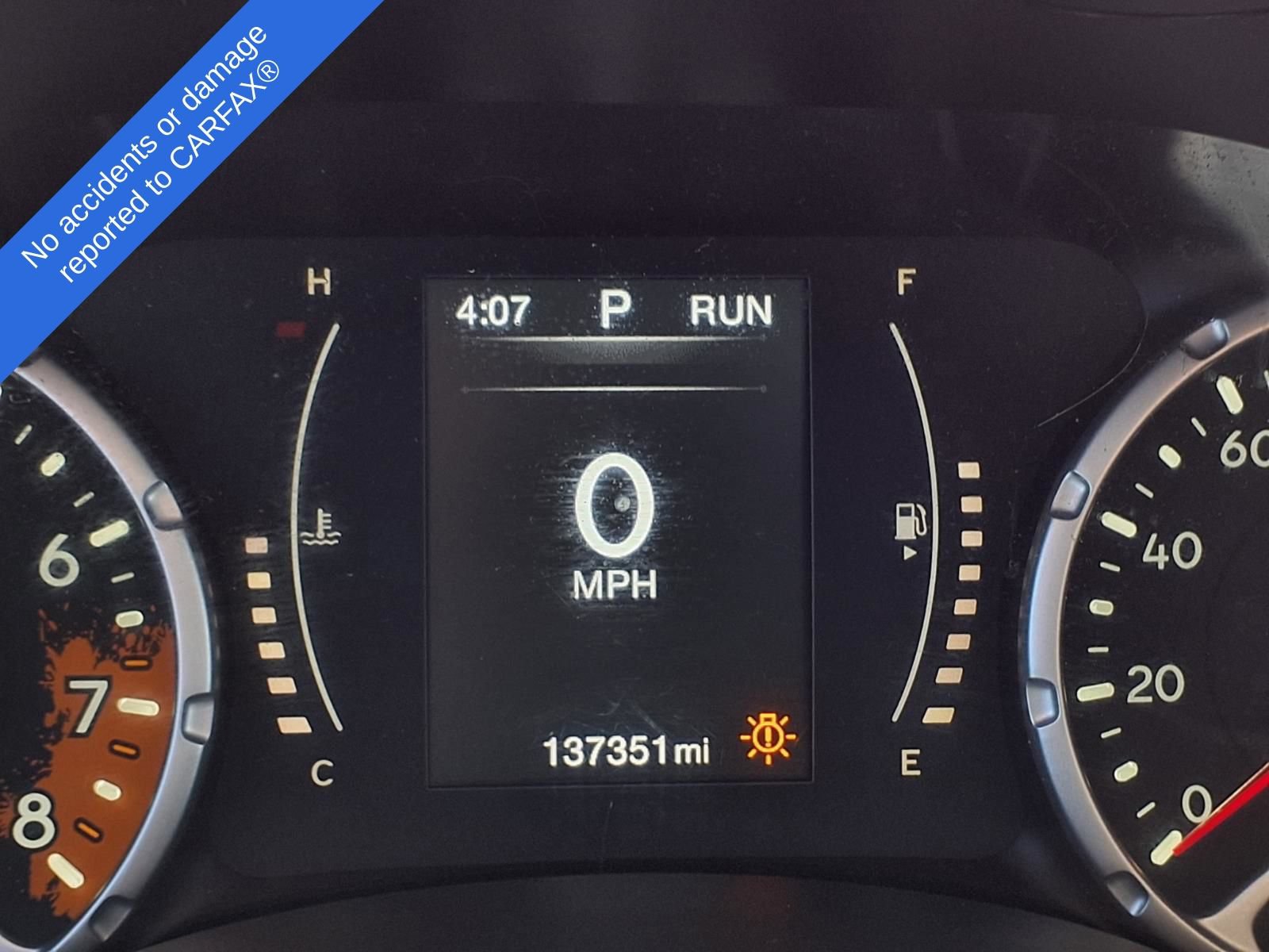 Used 2016 Jeep Renegade Latitude w/ Popular Equipment Group FWD image 20