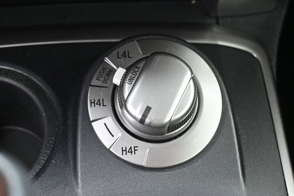 Certified 2024 Toyota 4Runner Limited AWD/4WD image 27