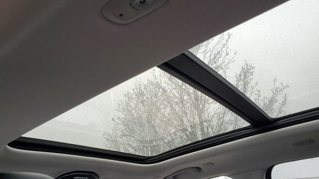 Certified 2023 Jeep Grand Cherokee Limited image 9