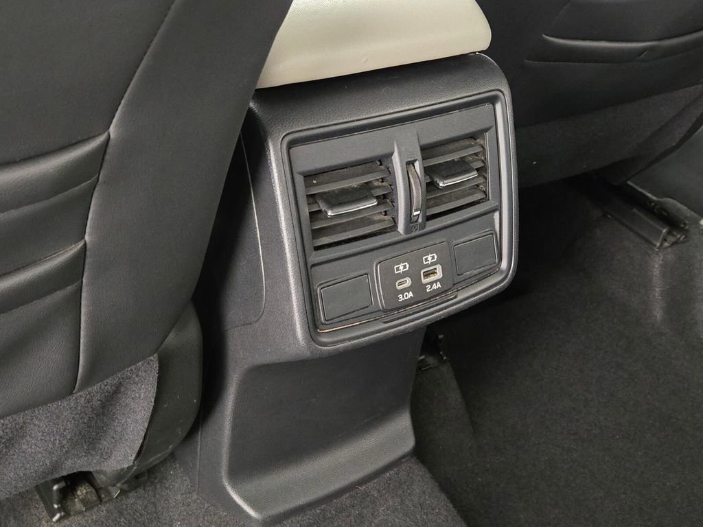 Certified 2025 Subaru Forester Premium w/ Convenience Package #1 AWD/4WD image 18