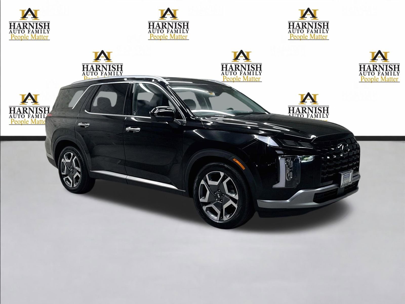 Used 2023 Hyundai Palisade Limited AWD/4WD image 3