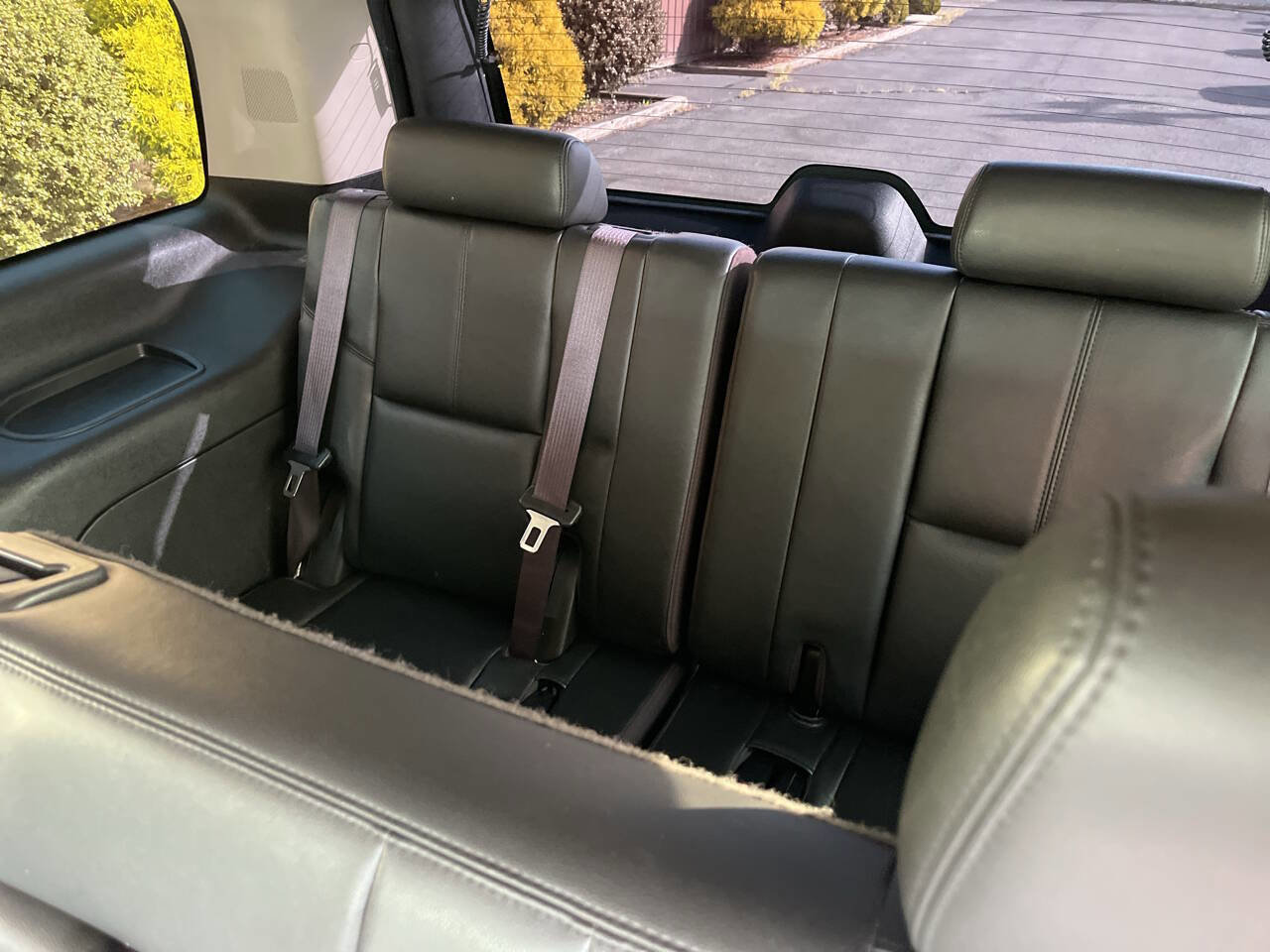 Used 2013 Chevrolet Tahoe LT AWD/4WD image 26