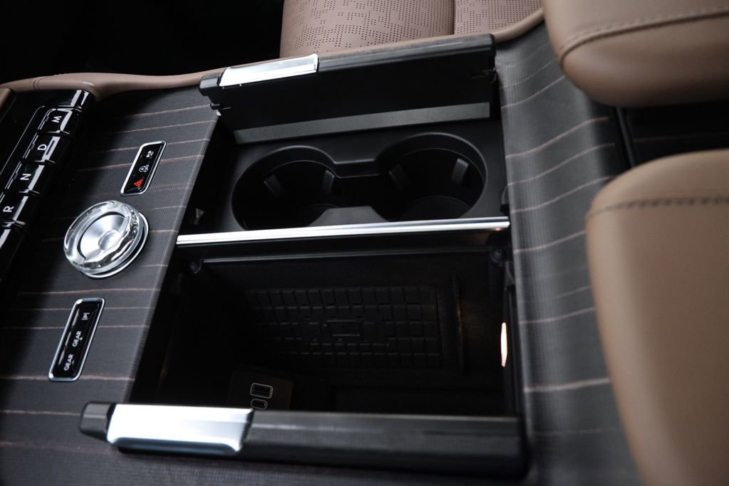 New 2026 Lincoln Navigator Black Label image 29