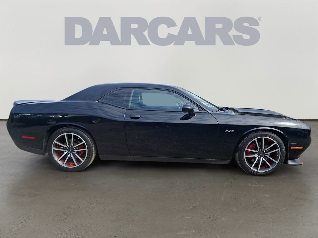 Used 2023 Dodge Challenger R/T image 6