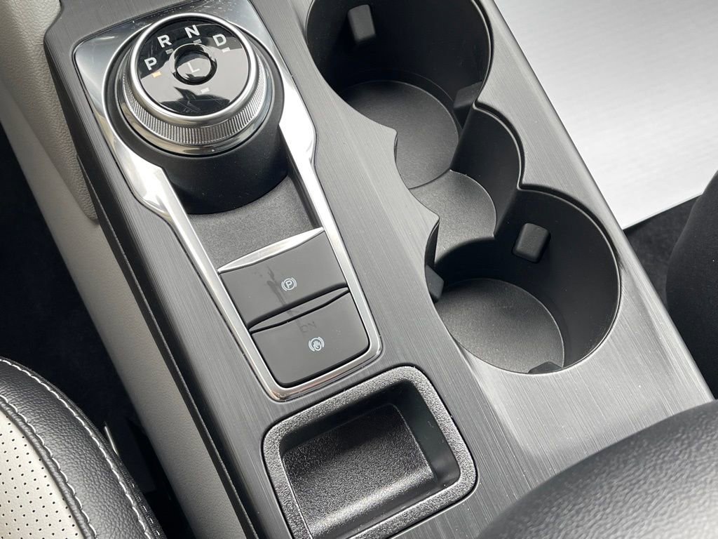 New 2026 Ford Escape Platinum w/ Premium Technology Package image 16