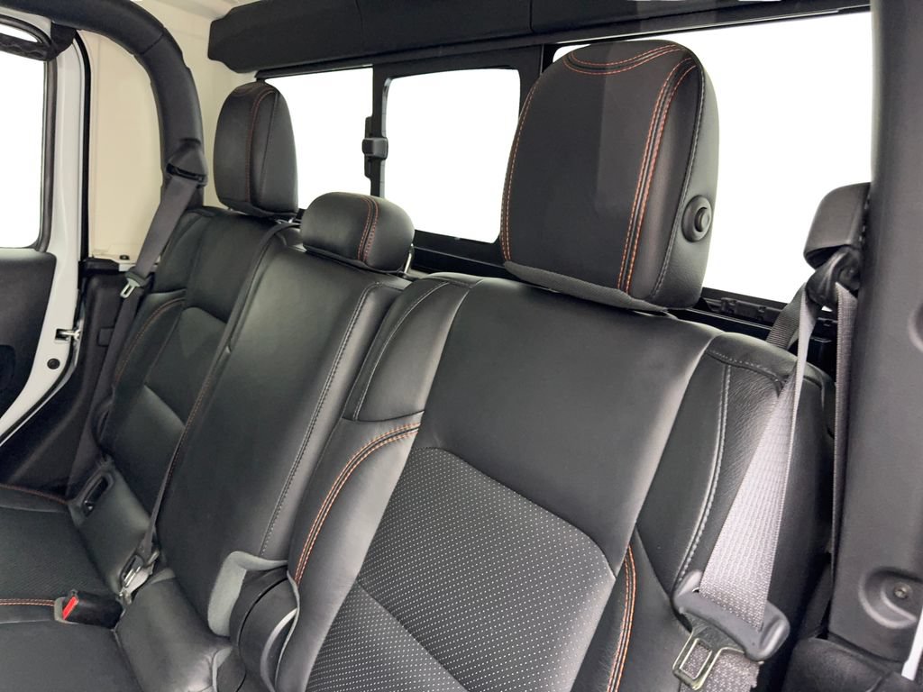 Used 2023 Jeep Gladiator Mojave w/ LED Lighting Group AWD/4WD image 35