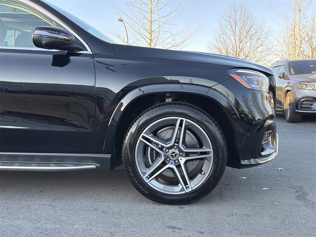 New 2026 Mercedes-Benz GLS 450 4MATIC image 9
