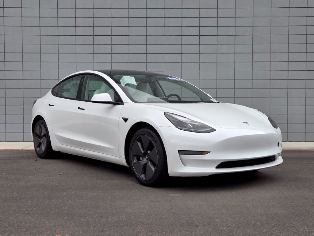 Used 2023 Tesla Model 3 Standard Range RWD image 6