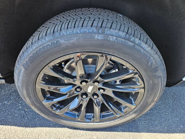 New 2026 Cadillac Escalade Sport w/ LPO, ONYX Package AWD/4WD image 14