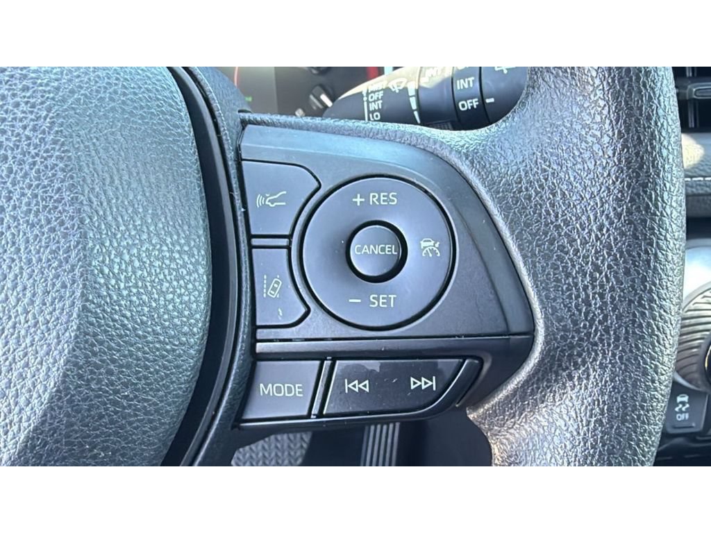 Certified 2024 Toyota RAV4 XLE AWD/4WD image 27