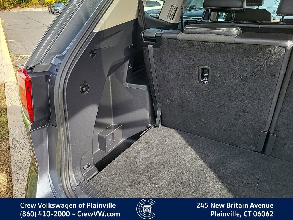 Certified 2024 Volkswagen Atlas SE image 50