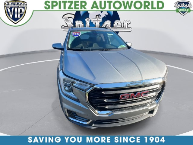 Used 2024 GMC Terrain SLE w/ Driver Convenience Package AWD/4WD image 6