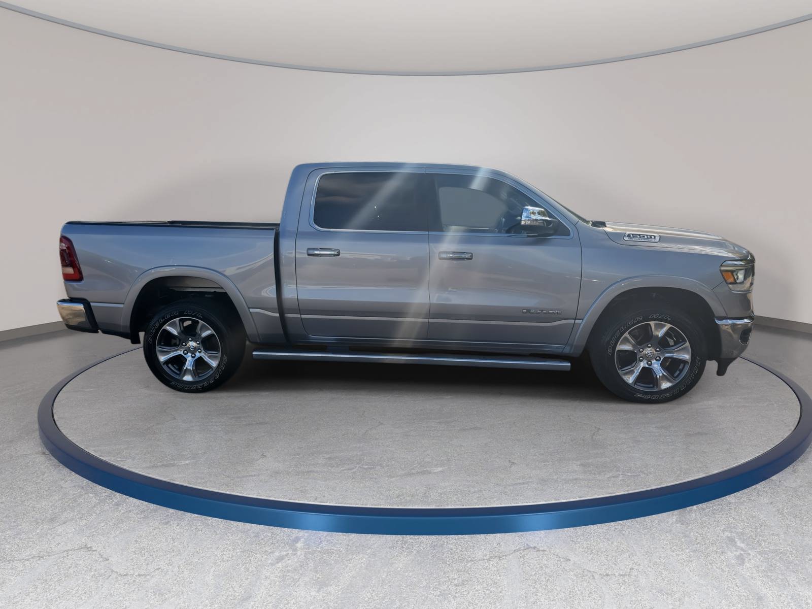 Used 2021 RAM 1500 Laramie AWD/4WD image 4