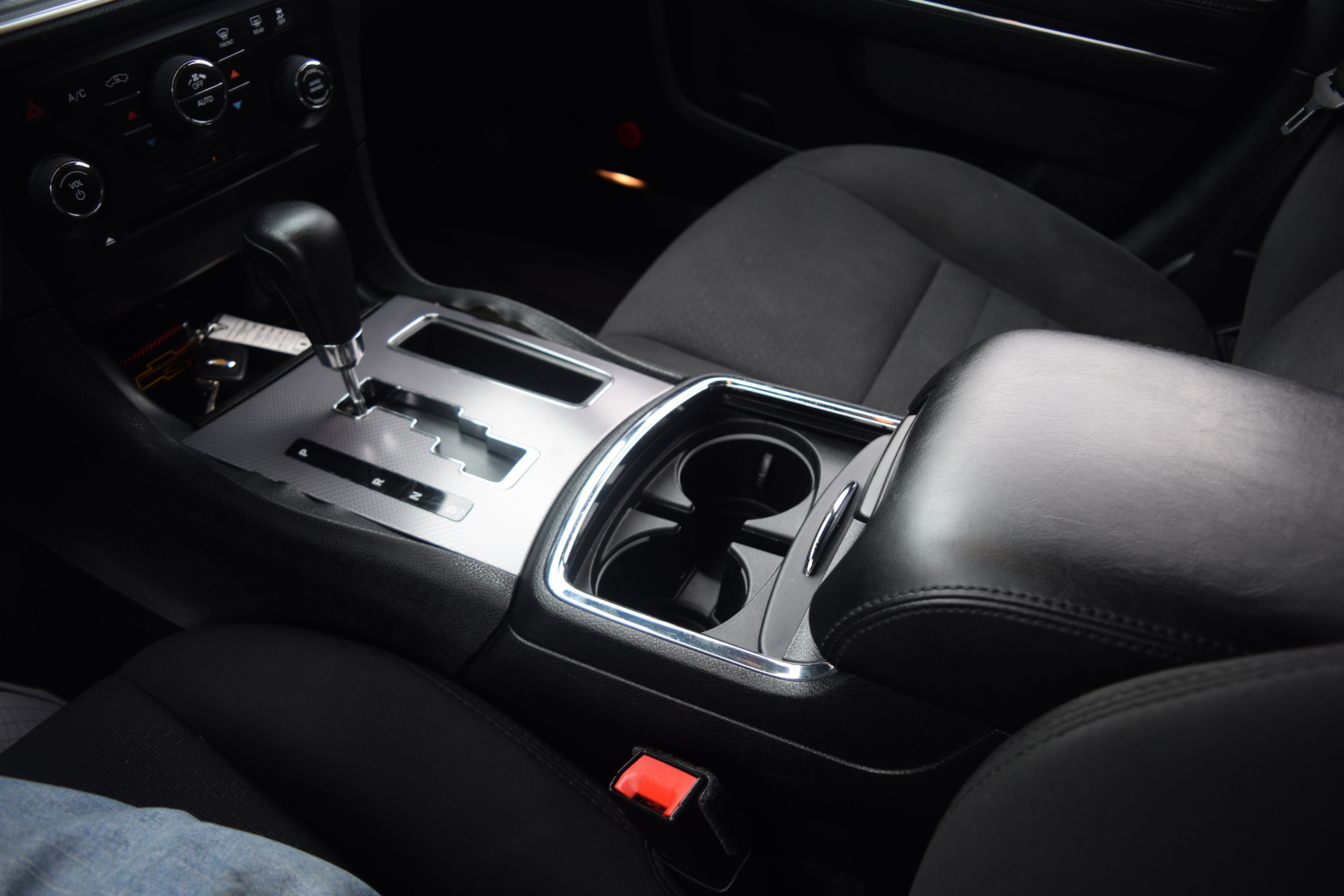 Used 2013 Dodge Charger R/T w/ Wheels & Tunes Group image 12