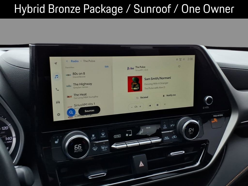 Used 2023 Toyota Highlander Bronze Edition image 26