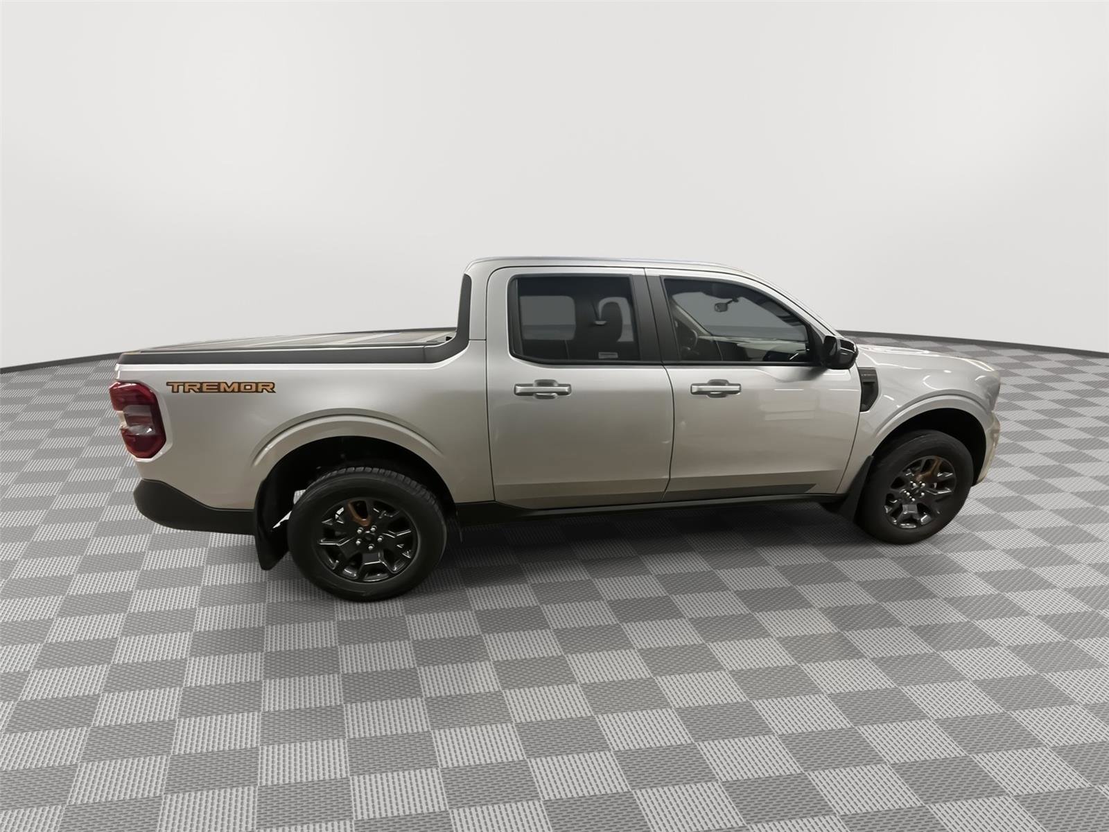 Used 2024 Ford Maverick Tremor w/ Tremor Off-Road Package image 4