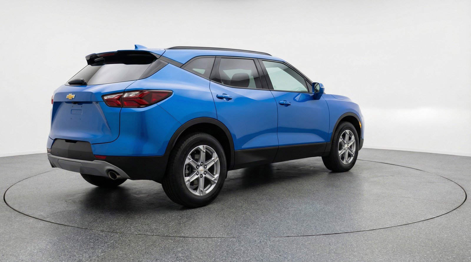 Used 2025 Chevrolet Blazer LT image 9