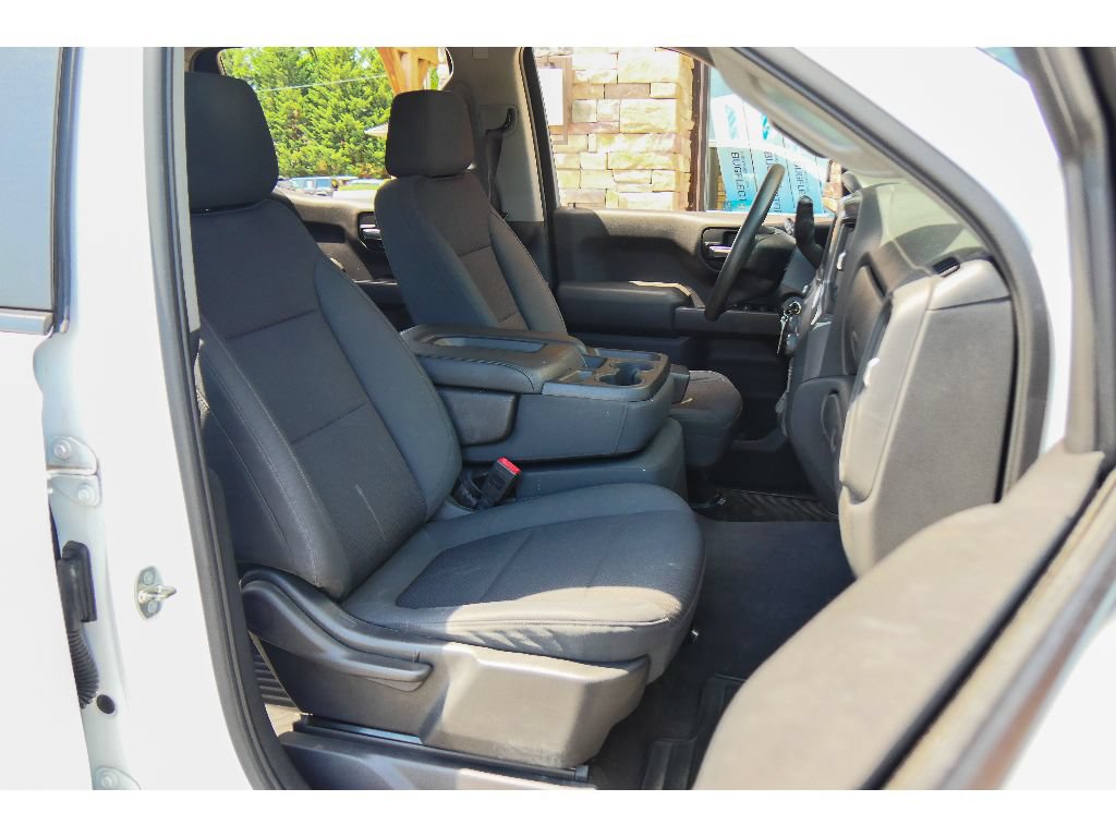 Used 2019 Chevrolet Silverado 1500 Custom w/ Custom Value Package AWD/4WD image 15