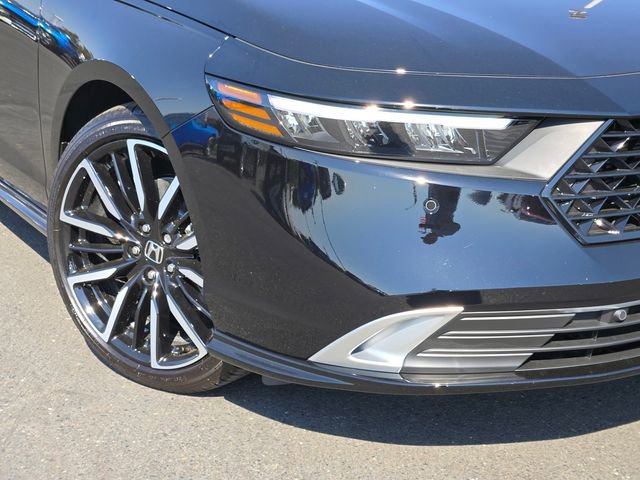 New 2025 Honda Accord Touring image 3