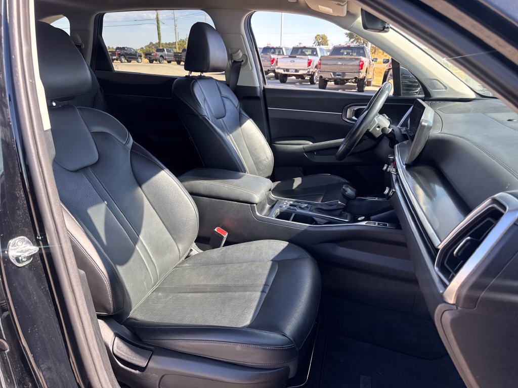 Used 2024 Kia Sorento S AWD/4WD image 10