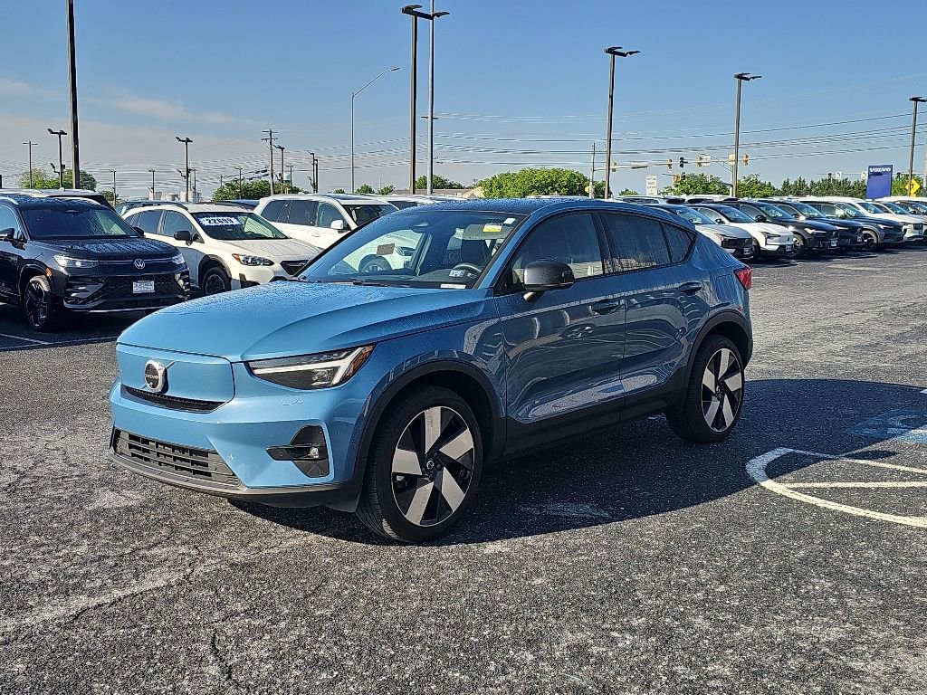 Used 2023 Volvo C40 P8 Recharge Ultimate AWD/4WD image 15