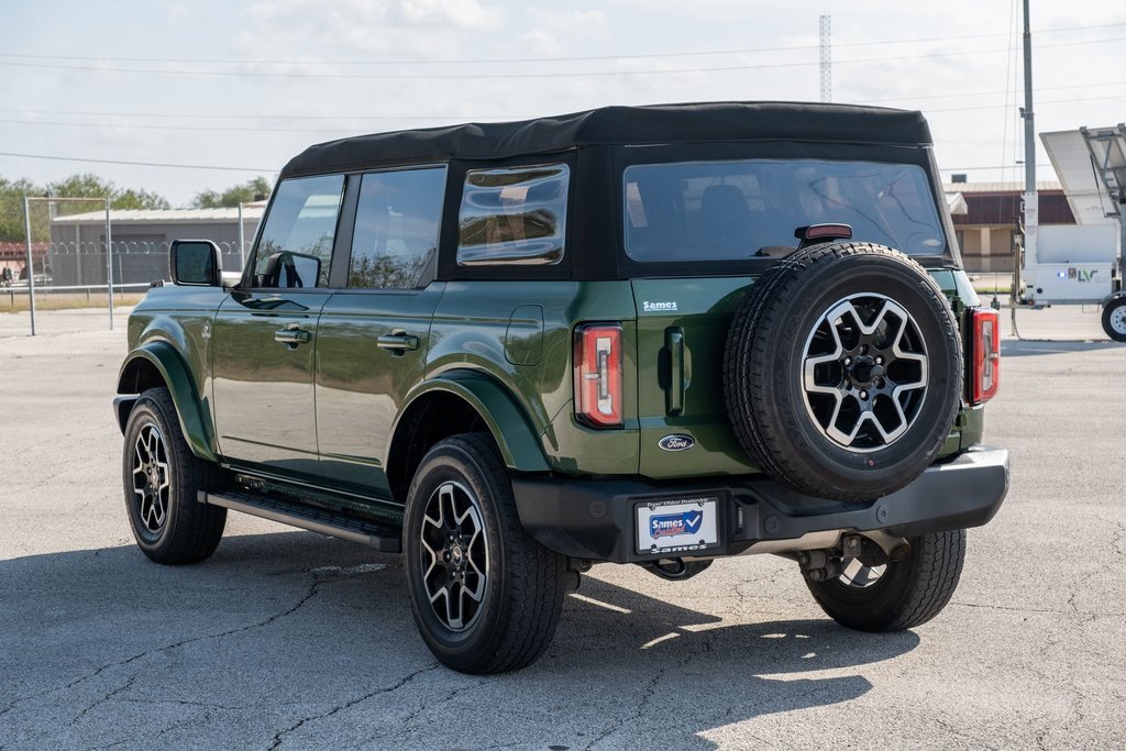 Used 2023 Ford Bronco Outer Banks image 5