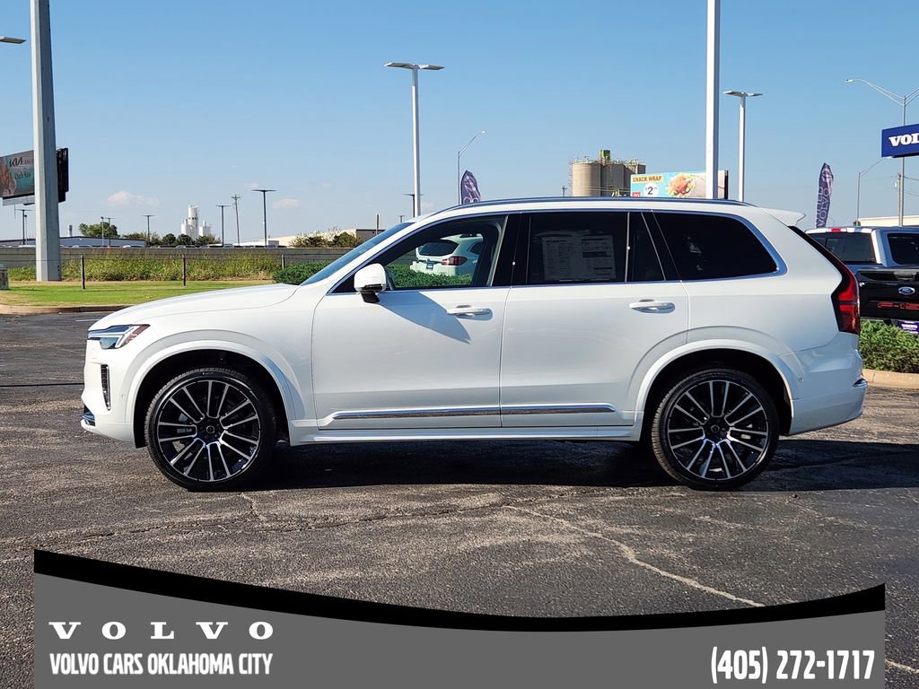 Used 2026 Volvo XC90 B5 Plus w/ Protection Package Premier image 3
