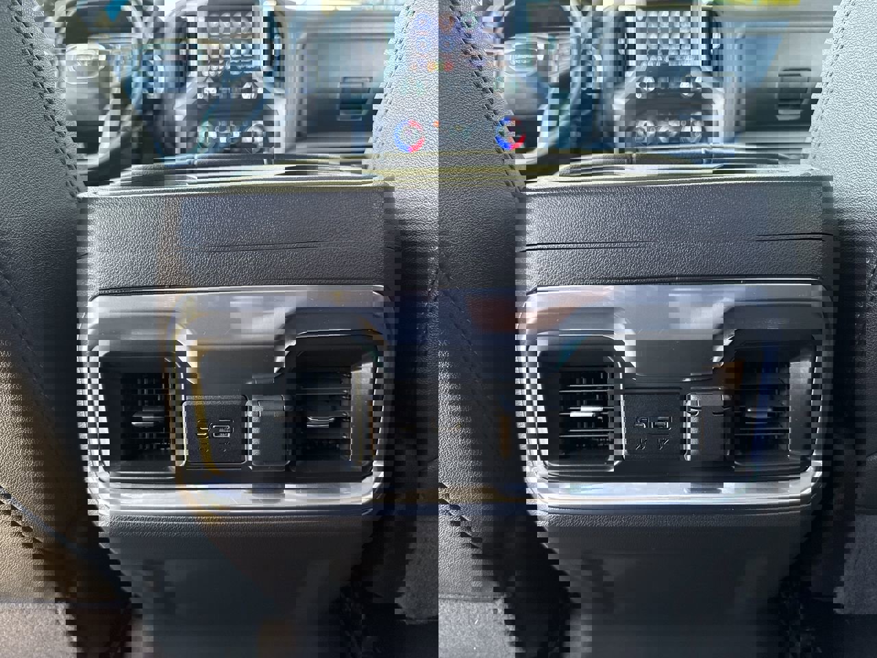 Used 2022 GMC Sierra 1500 SLT w/ SLT Premium Plus Package image 20