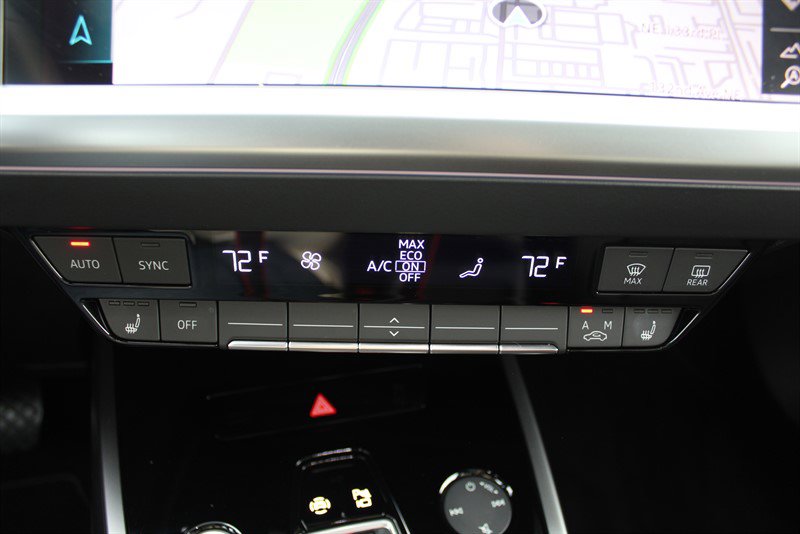 Used 2025 Audi Q4 e-tron Premium Plus w/ Premium Plus AWD/4WD image 18