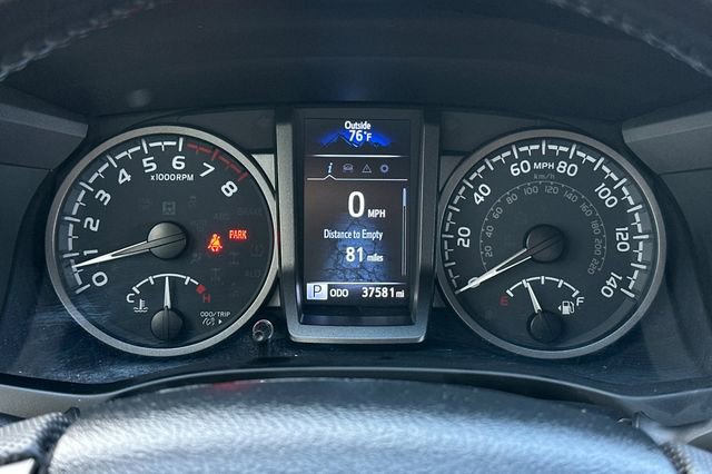 Used 2023 Toyota Tacoma TRD Off-Road image 25