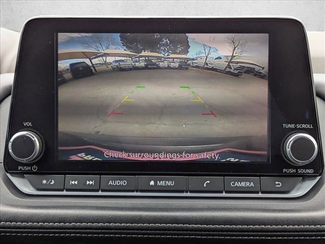 Used 2023 Nissan Rogue S image 13