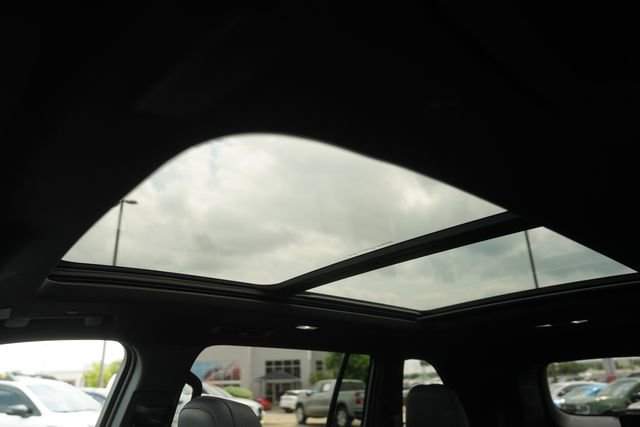 Used 2024 GMC Acadia Elevation w/ Super Cruise Package image 11