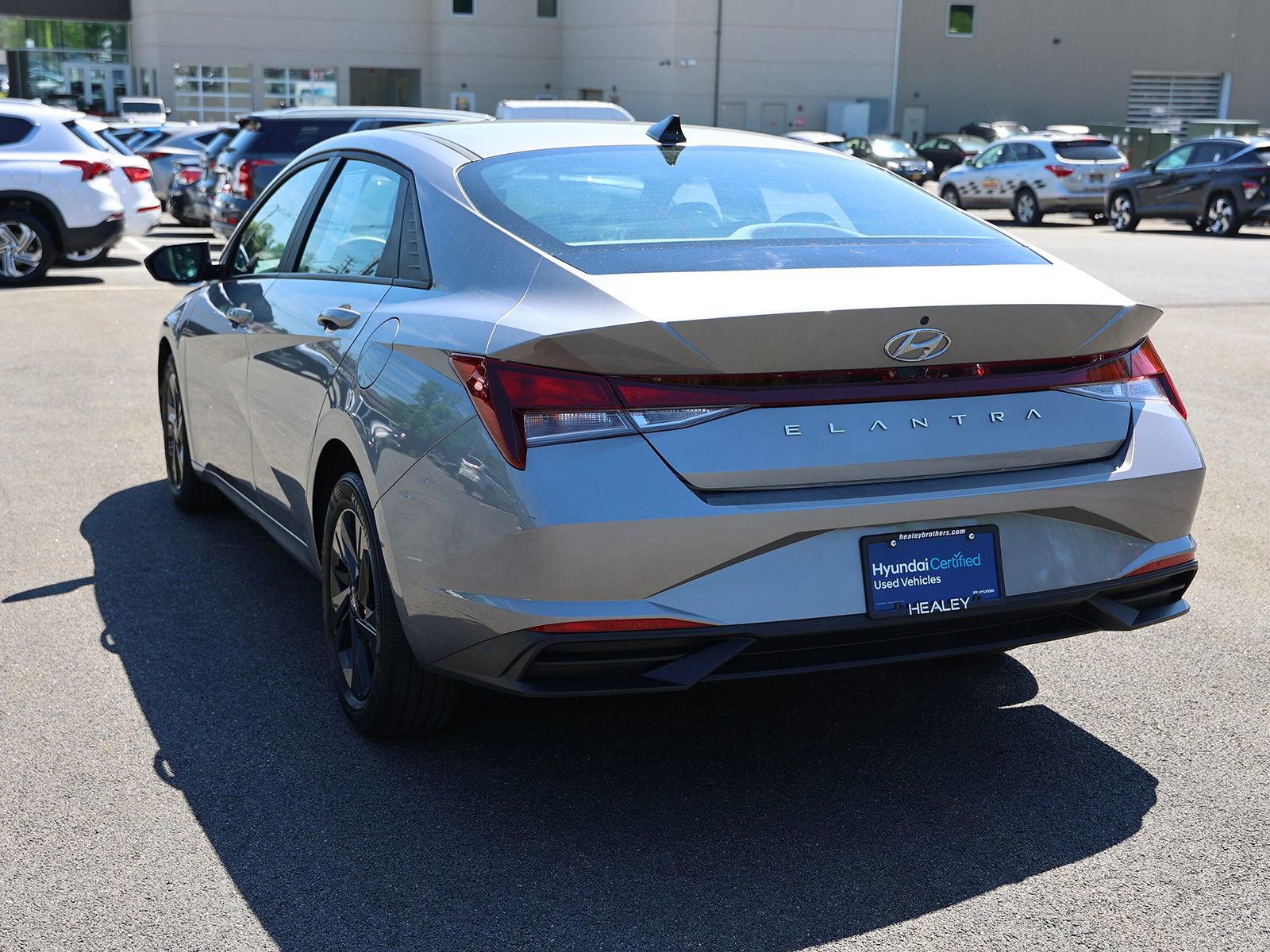 Certified 2023 Hyundai Elantra SEL FWD image 5