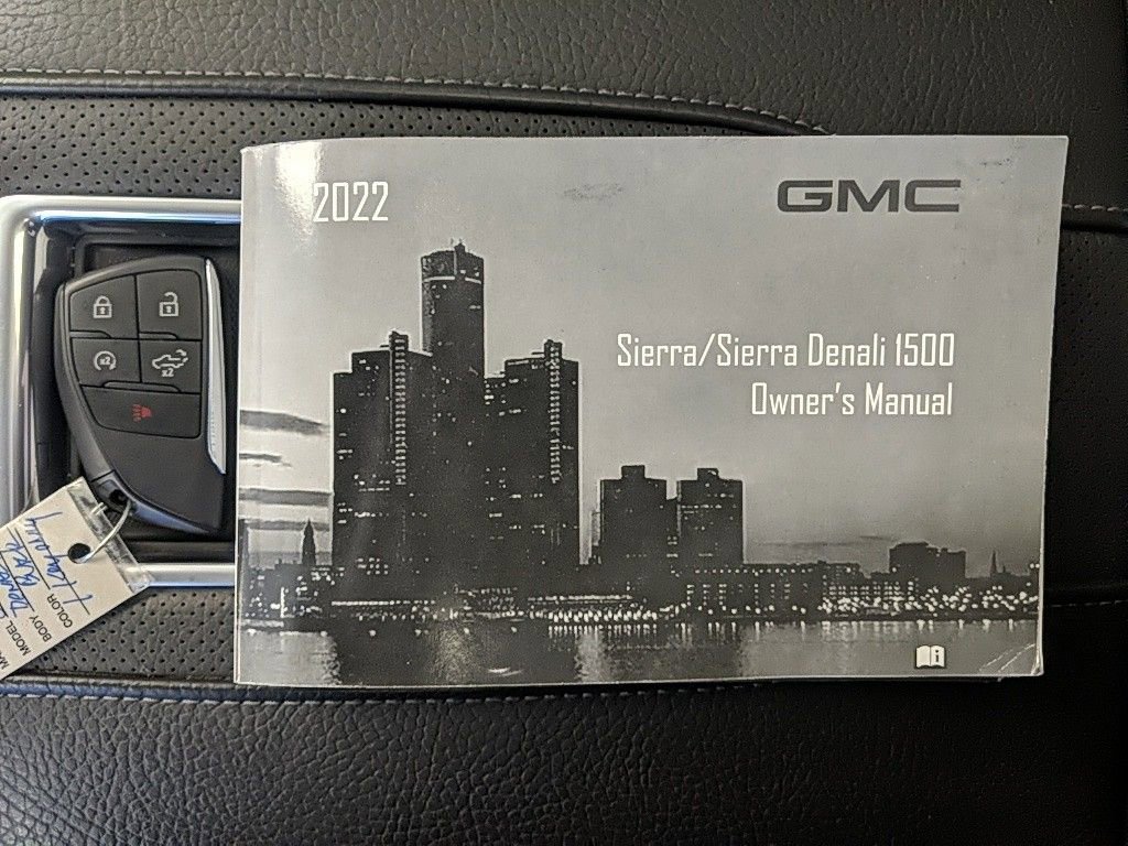 Used 2022 GMC Sierra 1500 Denali AWD/4WD image 35